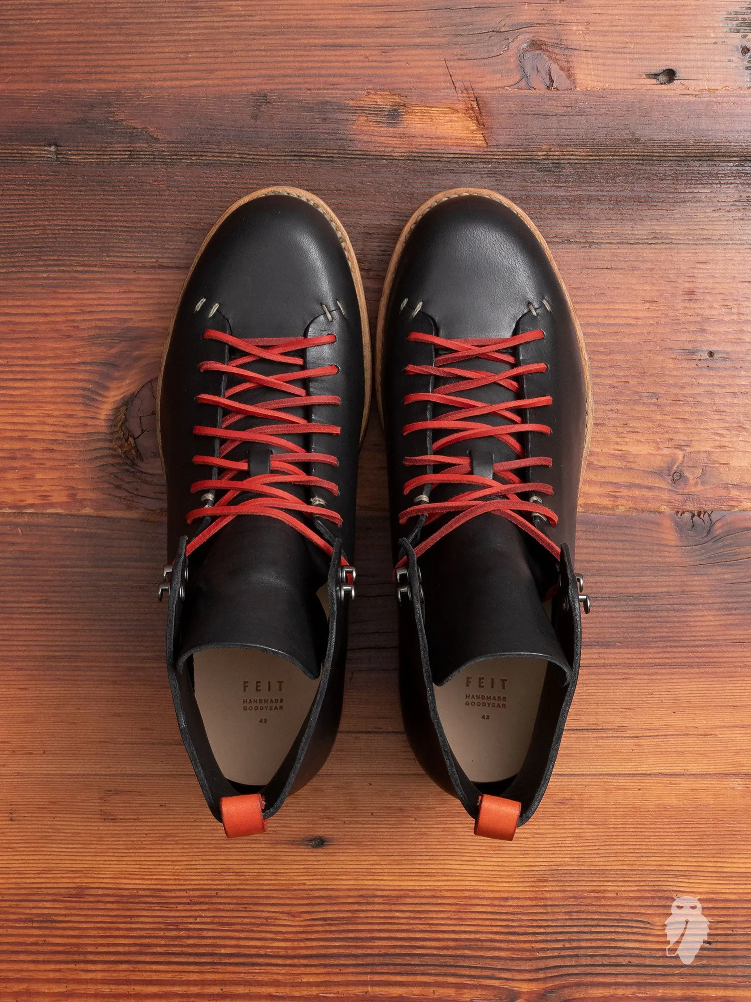 Bamboo Hiker in Black