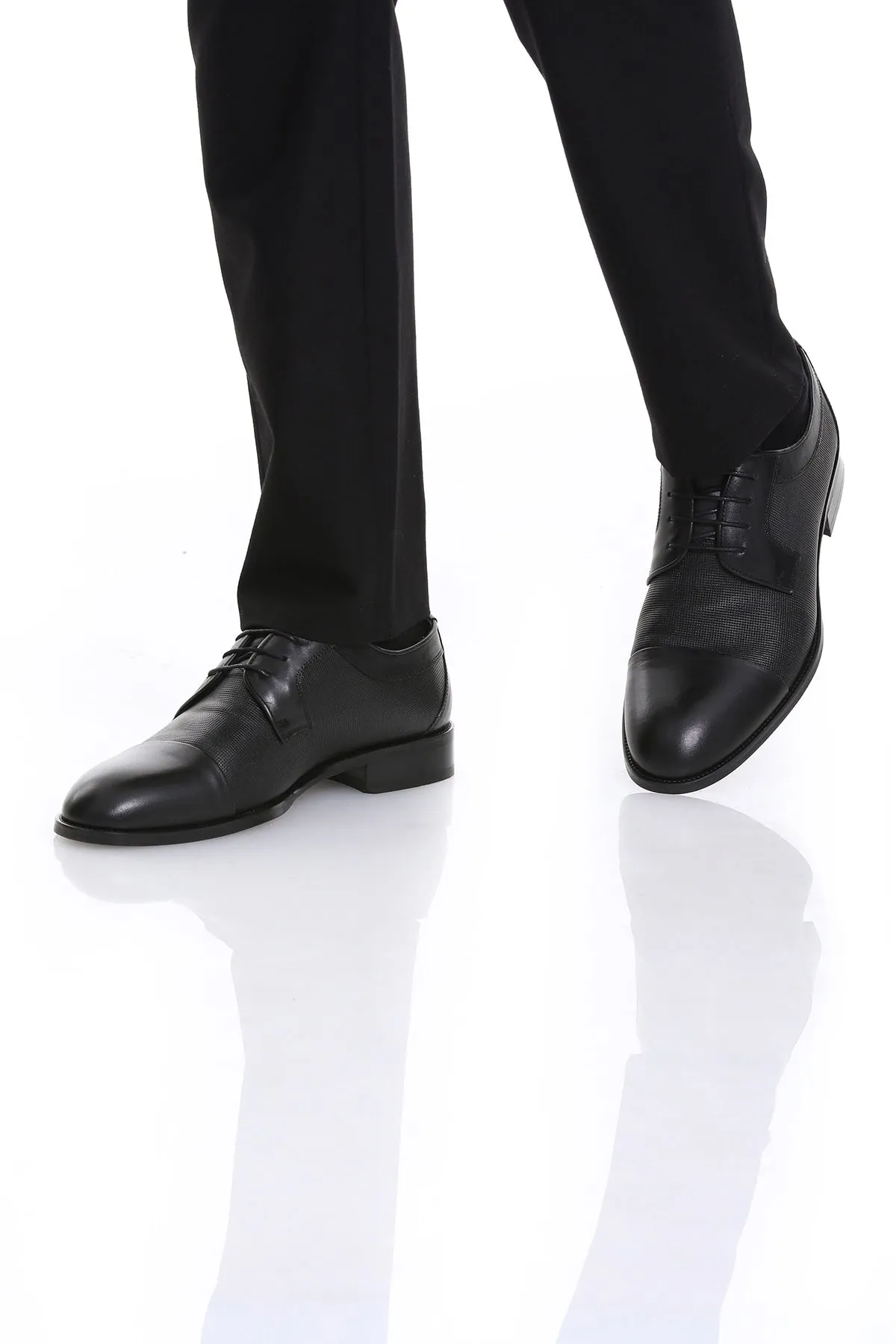 Classic Genuine Leather Black Aniline Cap Toe Lace-Up Shoes