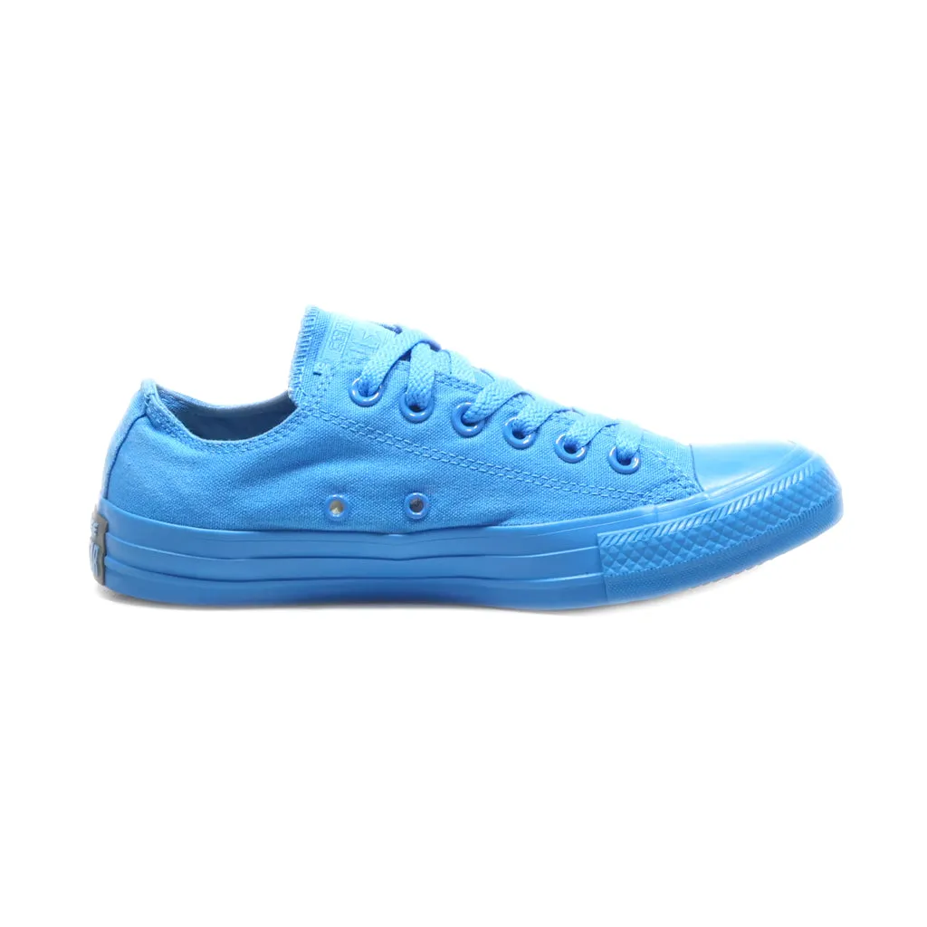 Converse Chuck Taylor All Star Low-Top Sneakers Canvas Blue Colour For Men