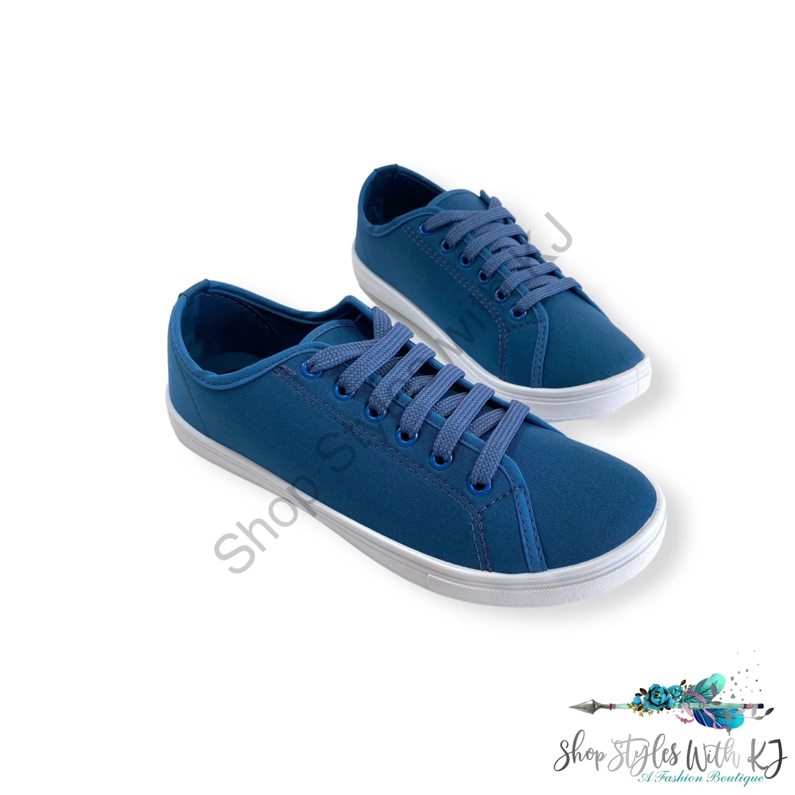 Free Spirit Sneakers in Blue