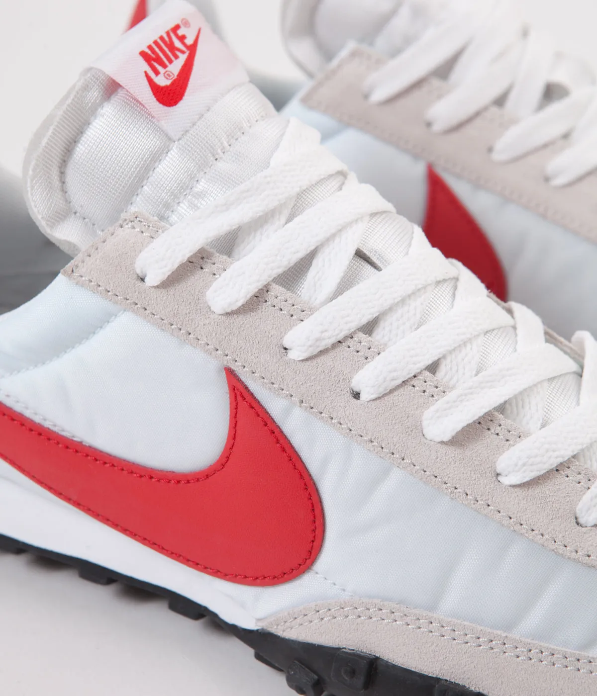 Nike Waffle Racer Shoes - White / University Red - Platinum Tint - White