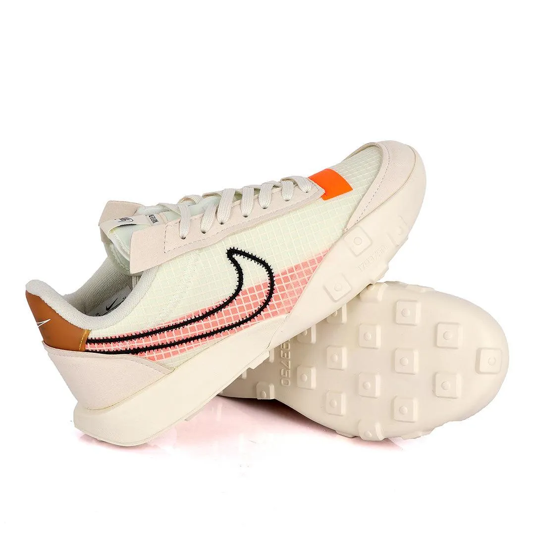 NK Waffle Racer Beige Sneakers