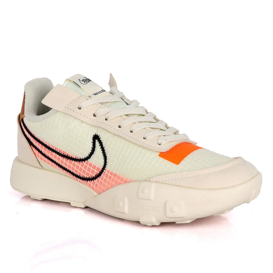 NK Waffle Racer Beige Sneakers